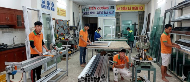 Xưởng nhôm kính TPHCM