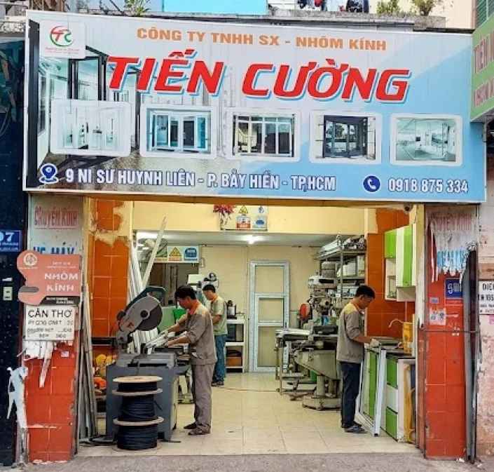 Xưởng sản xuất nhôm kính Tiến Cường 1