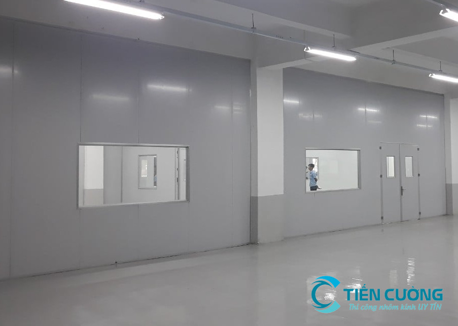 Vách ngăn panel văn phòng đẹp hiện đại