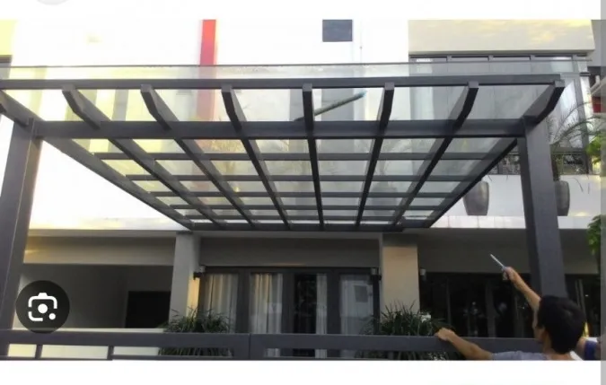 Mái che giếng trời bằng kính cường lực 5
