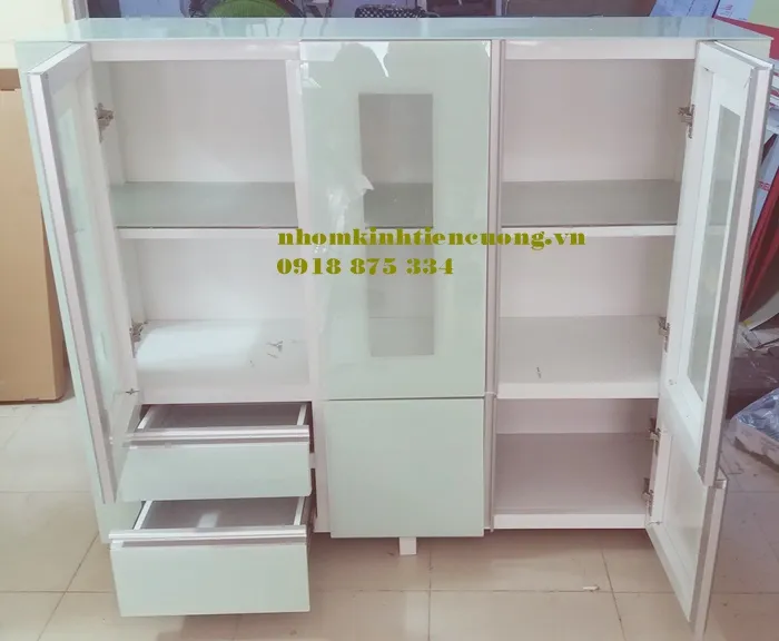 bao-gia-tu-chen-nhom-kinh.jpg