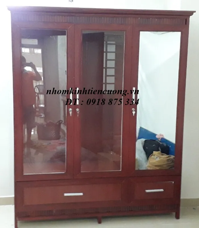 Tủ Quần Áo Nhôm Kính Vân Gỗ
