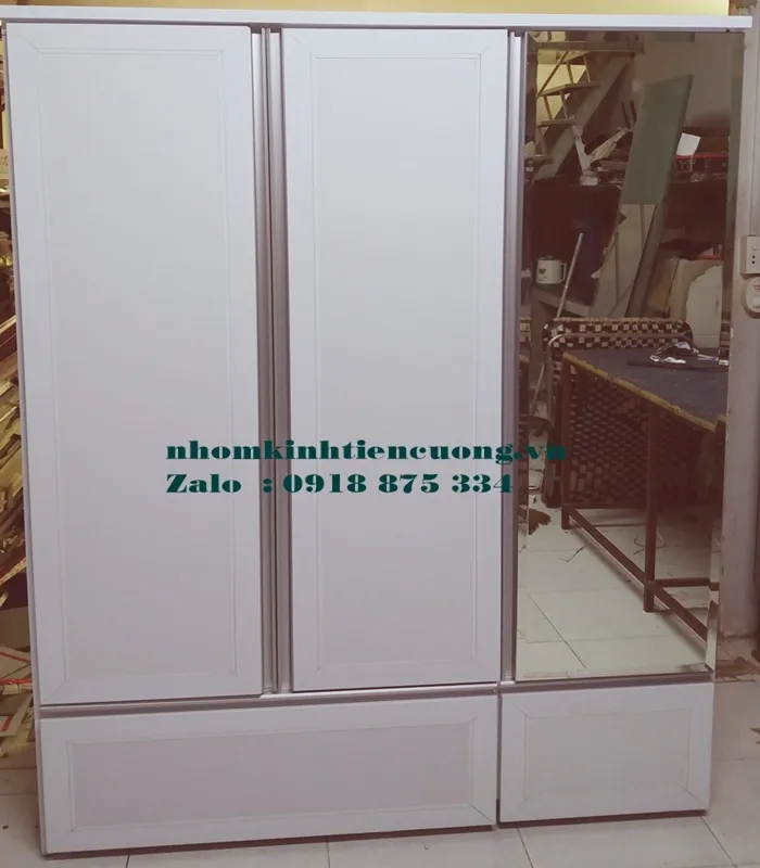 Tủ quần áo nhôm kính trong căn hộ Tủ quần áo nhôm kính cho căn hộ hiện đại