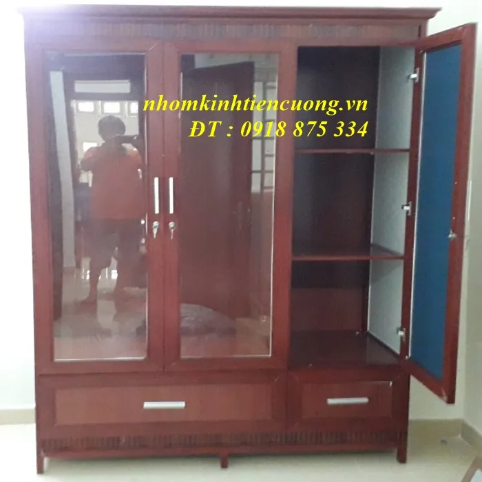 Tủ Quần Áo Nhôm Kính Vân Gỗ Đẹp, Bền 20 Năm | Báo Giá Mới - hình ảnh thực tế tu-quan-ao-nhom-kinh-van-go-dep-hien-dai