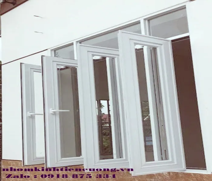 Cửa sổ nhôm kính lấy sáng cho cầu thang nhà ở
