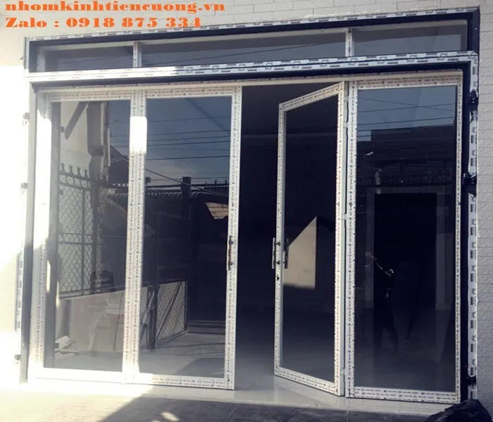 Giá cửa nhôm kính thường