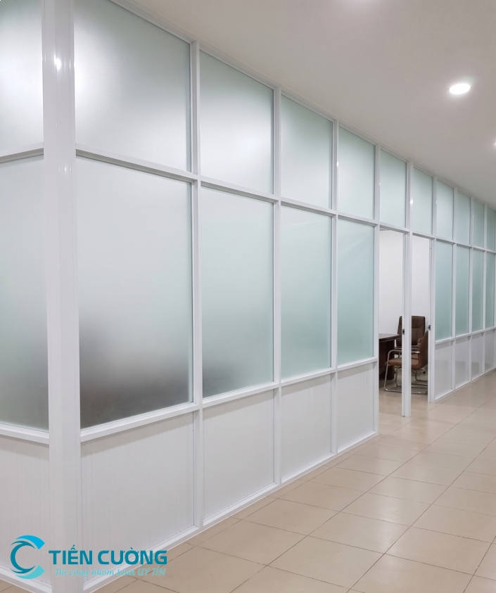 Cửa nhôm kính văn phòng