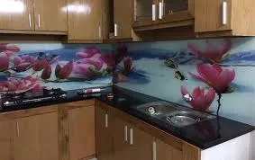 Báo Giá Kính Ốp Bếp Mới Nhất | Nhôm Kính Tiến Cường - hình ảnh thực tế kính cường lực nhà bếp