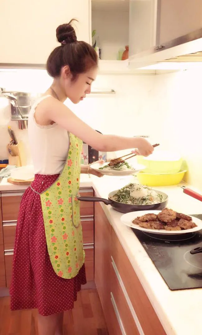 Kích thước chiều cao tủ bếp nhôm kính dưới và trên tiêu chuẩn
