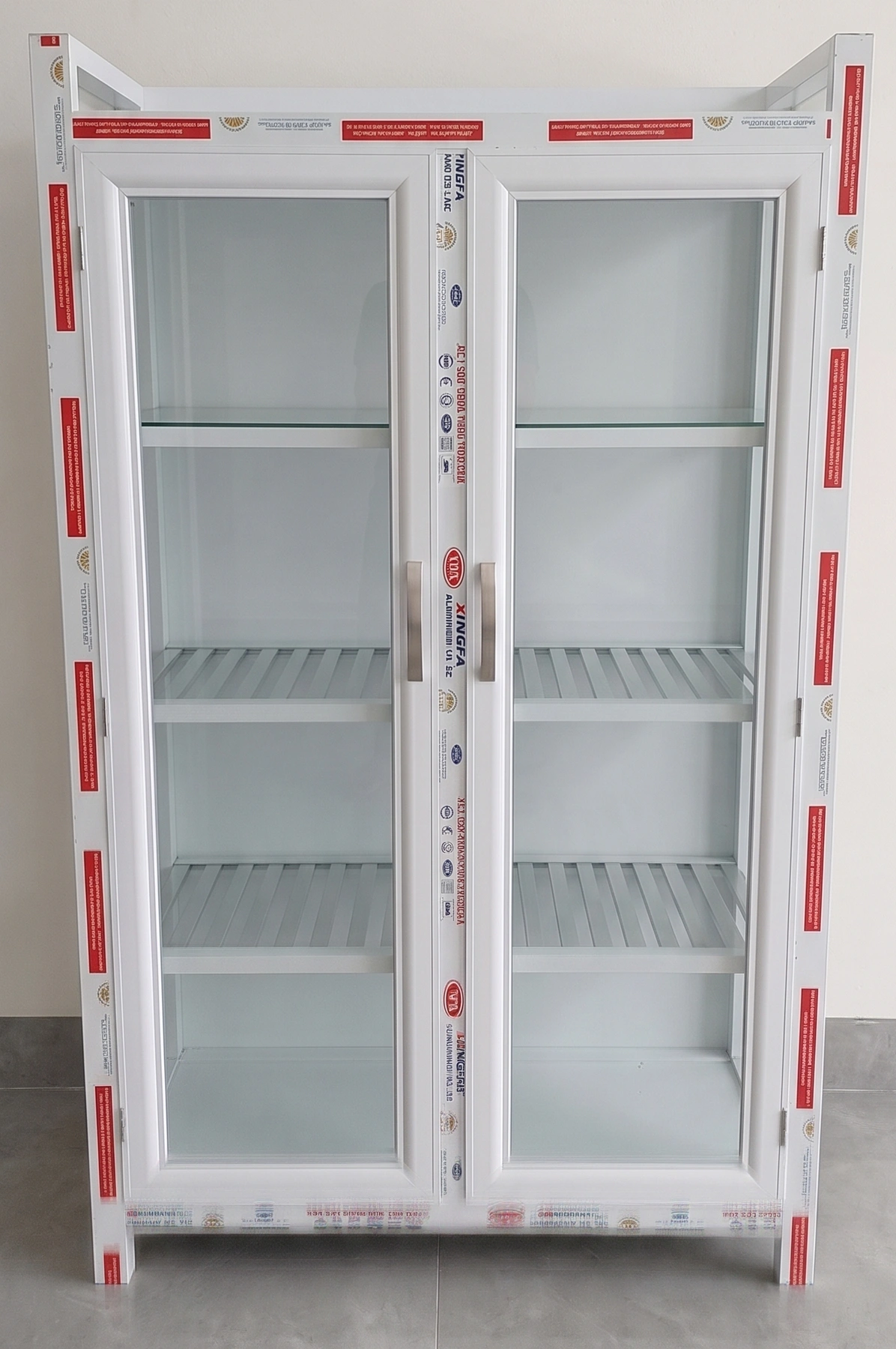 Tủ chén nhôm kính trắng 2 cánh M01