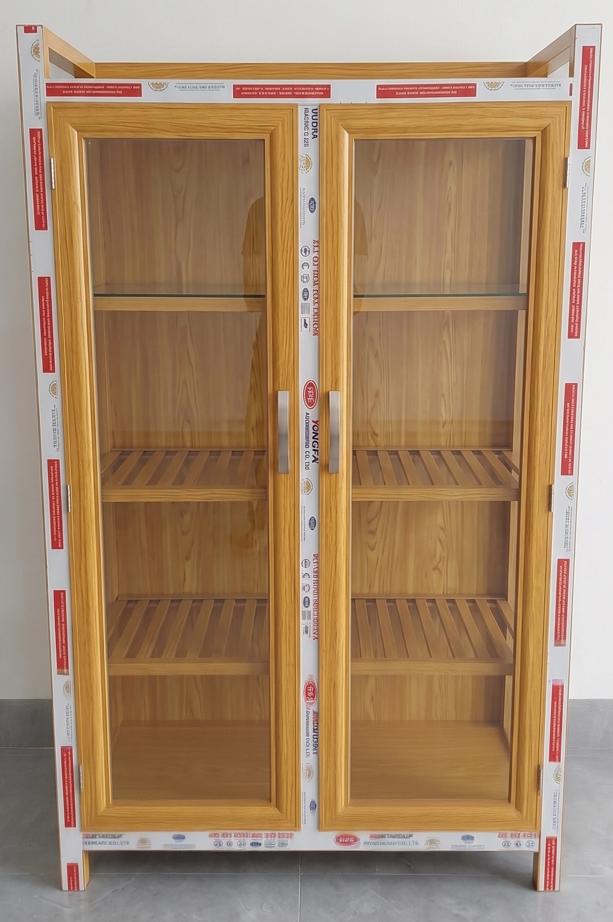 Tủ chén nhôm kính vân gỗ 2 cánh M02