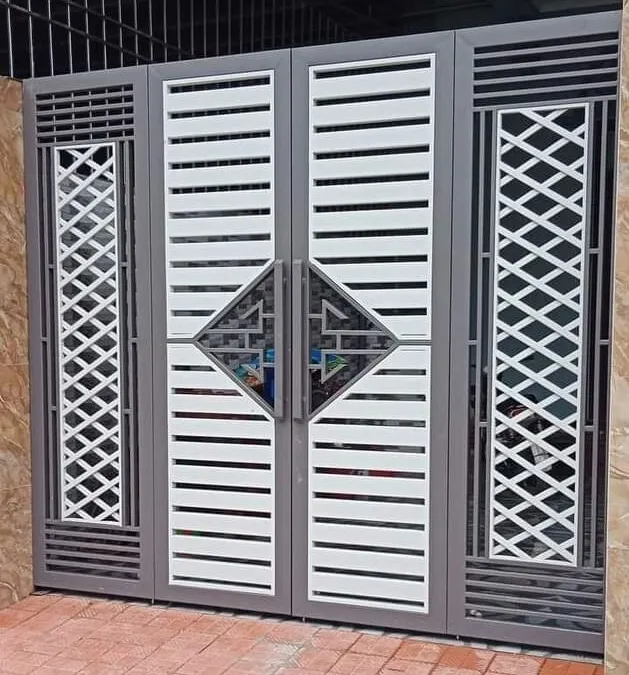 Thi Công Cửa Sắt TP.HCM Uy Tín – Báo Giá Mới Nhất | Tiến Cường - hình ảnh thực tế mẫu cửa sắt CNC đẹp hiện đại