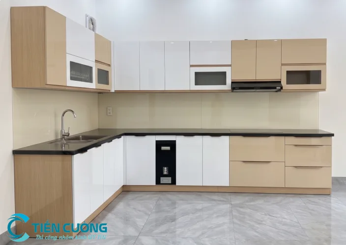 Mẫu Tủ Bếp Nhôm Kính Đẹp Hiện Đại, Bền Và Sang Trọng
