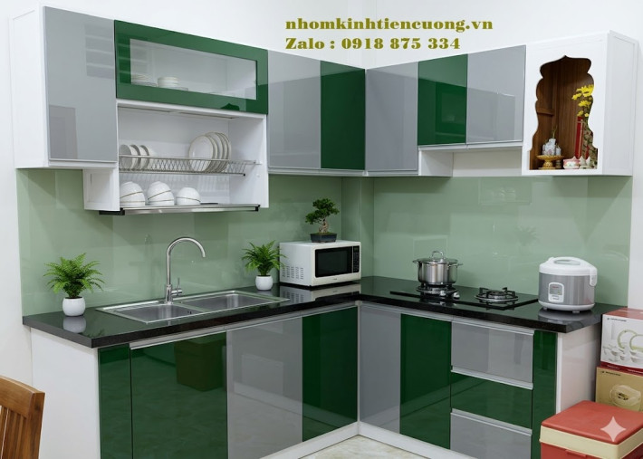 Tủ bếp nhôm kính cánh kính hiện đại