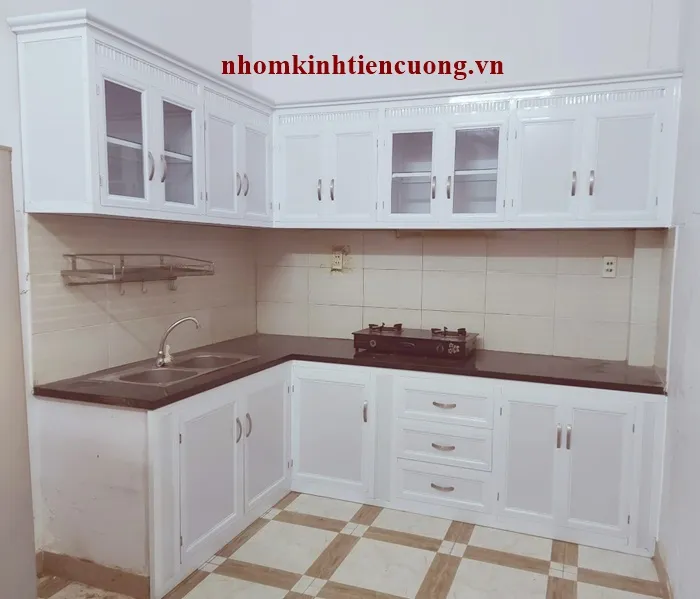 Mẫu tủ bếp chữ L tiết kiệm diện tích tối ưu công năng