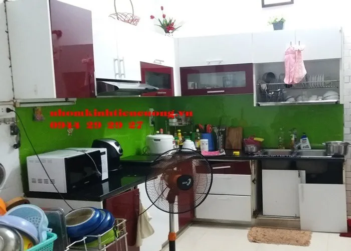 tu bep nhom kinh Nhom kinh Tien Cuong 498