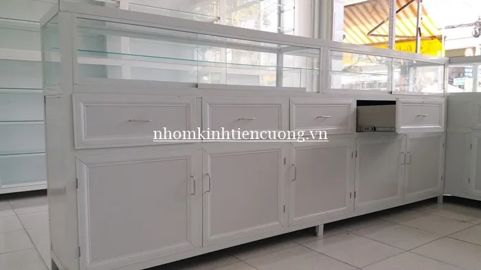 Tủ thuốc nhôm 4