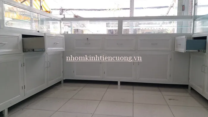 Tủ Thuốc Tây Nhôm Kính Đẹp, Đạt Chuẩn GPP - Giá Tận Xưởng 2026 - hình ảnh thực tế Tủ thuốc tây 24