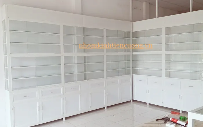 Tủ Thuốc Tây Nhôm Kính Đẹp, Đạt Chuẩn GPP - Giá Tận Xưởng 2026 - hình ảnh thực tế Tủ thuốc tây 13
