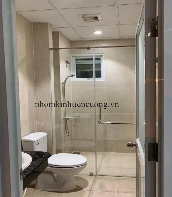 Vách kính nhà tắm 3