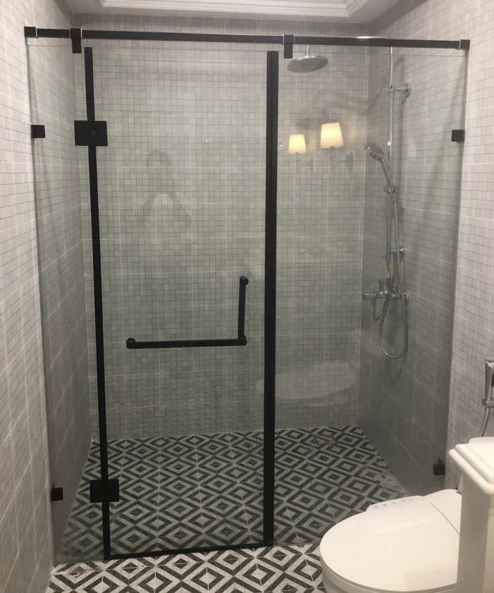 Vách kính phòng tắm 3
