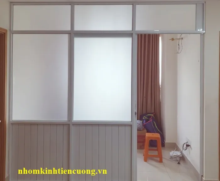 Vách Ngăn Nhôm Kính Phòng Ngủ - Tạo Không Gian Riêng Tư Thoải Mái