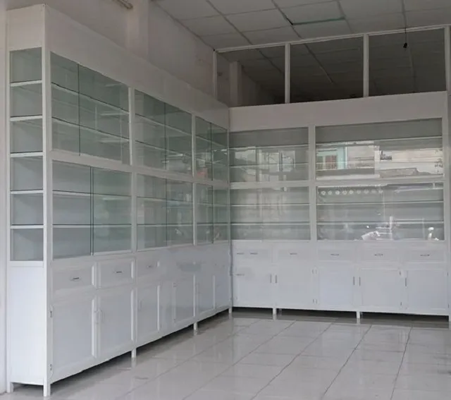 Chất Liệu Tủ Thuốc Tây Nào Bền Đẹp, Được Sử Dụng Nhiều Hiện Nay - hình ảnh thực tế Thi công tủ thuốc tây nhôm kính theo yêu cầu thực tế