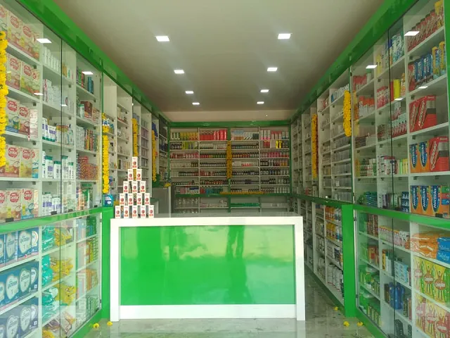 Cách Trang Trí Tủ Thuốc Tây Đẹp Vừa Nhìn Ai Cũng Mê - hình ảnh thực tế Cách trang trí tủ thuốc tây đẹp 4