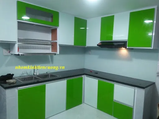 Tủ Bếp Nhôm Kính Đẹp TPHCM Có Thật Sự Bền Như Quảng Cáo? - hình ảnh thực tế Những điều bạn chưa biết về tủ bếp nhôm kính đẹp hcm 3