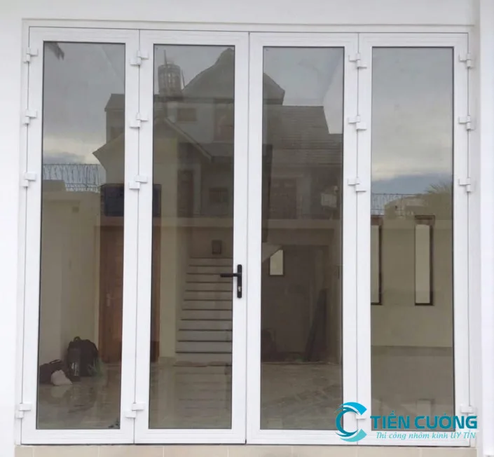 Cửa Nhôm Kính Cao Cấp TPHCM - Hiện Đại Cho Nhà Phố - hình ảnh thực tế Cửa nhôm kính cao cấp thiết kế hiện đại