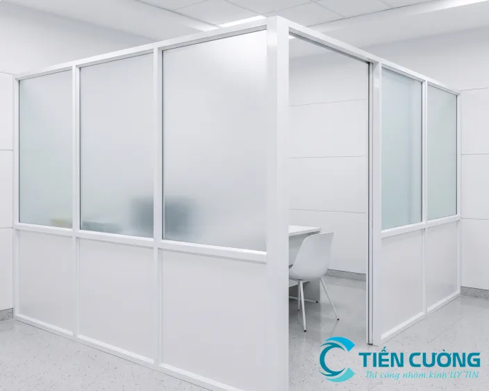 Vách nhôm kính nâng tầm thẩm mỹ ngôi nhà