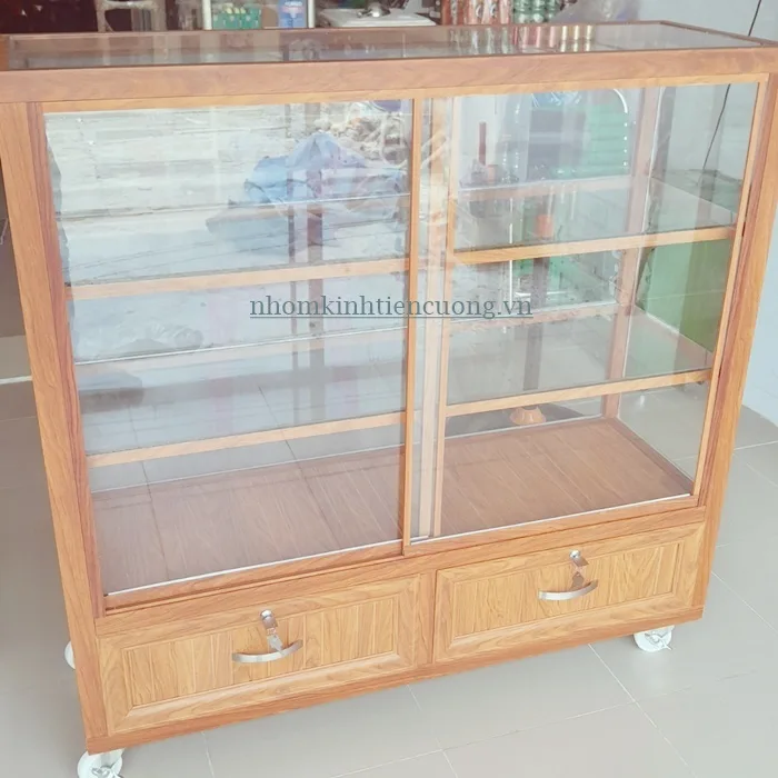 Tủ Kính Trưng Bày Mỹ Phẩm Giá Rẻ Đẹp Hiện Đại Xu Hướng Mới - hình ảnh thực tế Mẫu tủ kính trưng bày mỹ phẩm giá rẻ tại TP.HCM