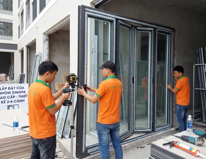 Cửa Hàng Nhôm Kính Tân Bình Uy Tín | Thi Công Giá Tốt - hình ảnh thực tế Lắp đặt cửa nhôm Xingfa tại quận Tân Bình