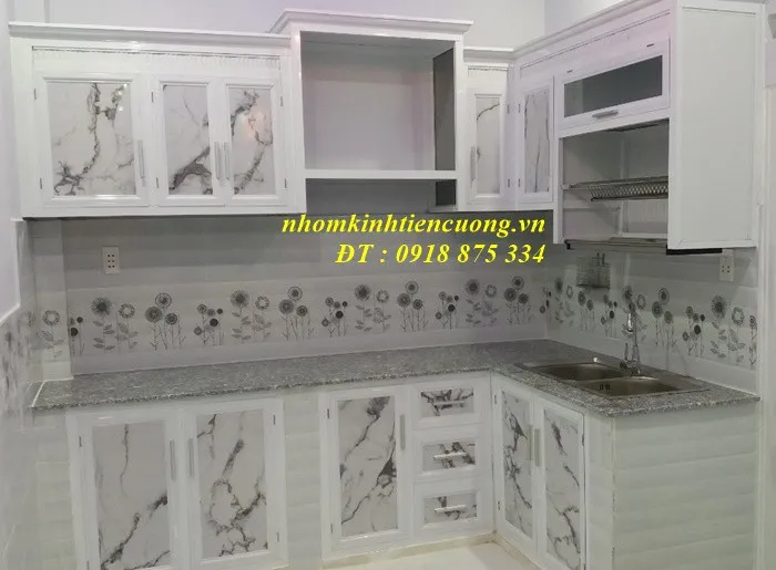 Ưu điểm của tủ bếp nhôm kính cao cấp