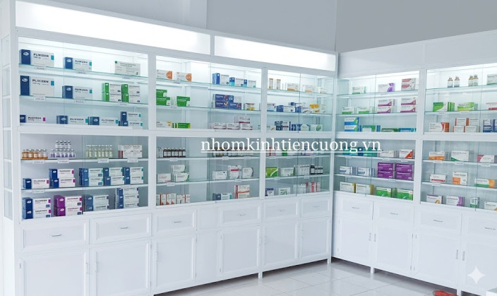 Tủ thuốc tây nhôm kính hiện đại tối ưu diện tích